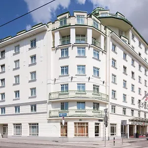 4* Hotel Austria Trend Ananas