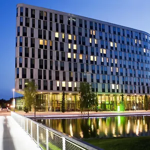 Courtyard By Marriott Prater/messe **** Bécs