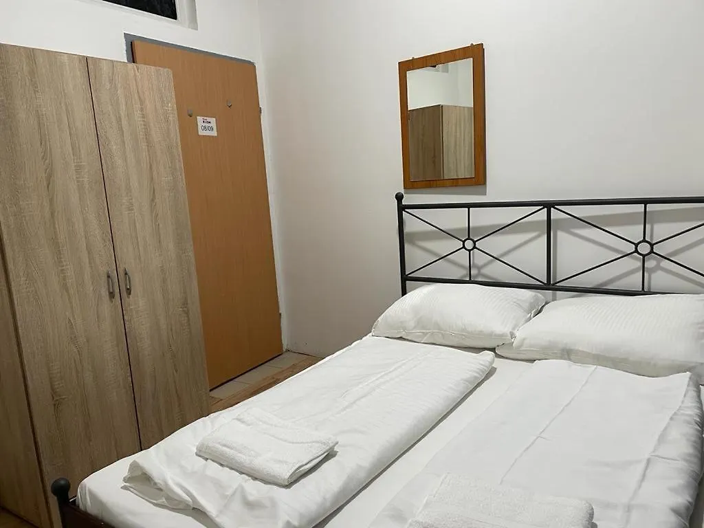 Hotel Easybook-In Viena 2*,  Austria