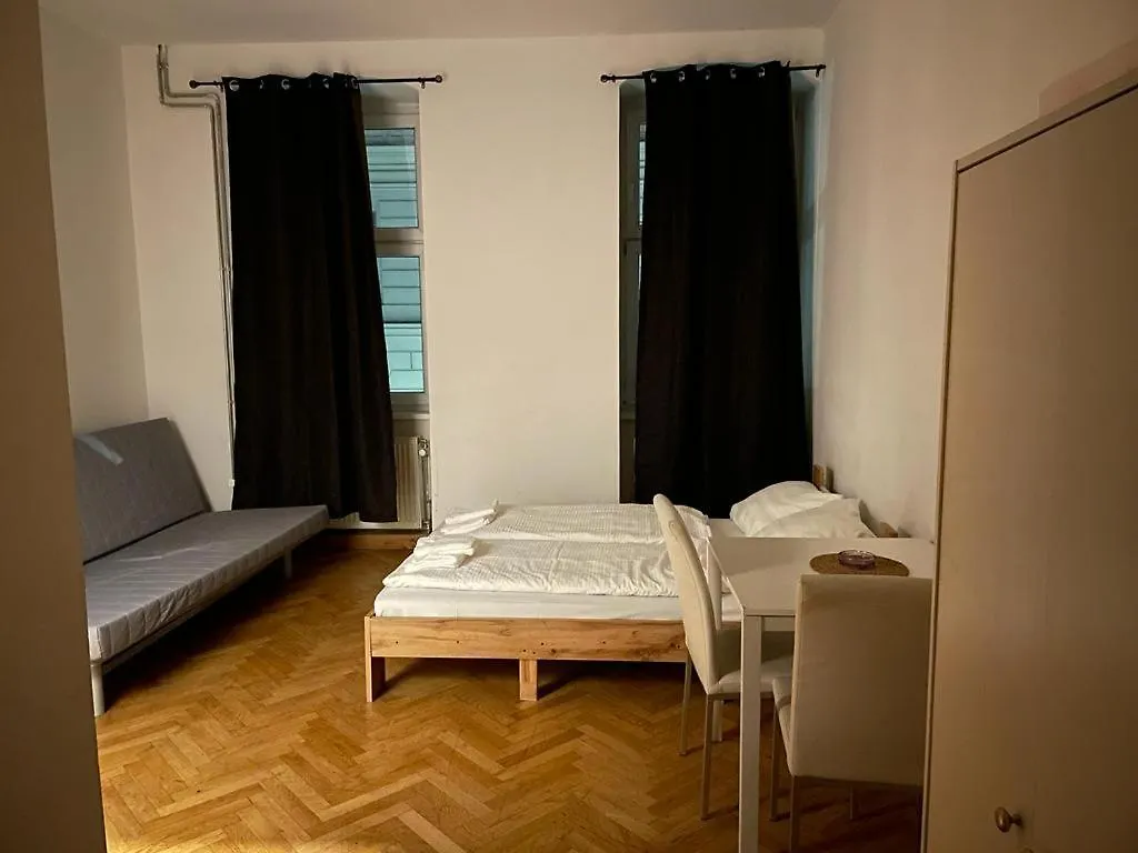 Hotel Easybook-In Viena 2*,  Austria
